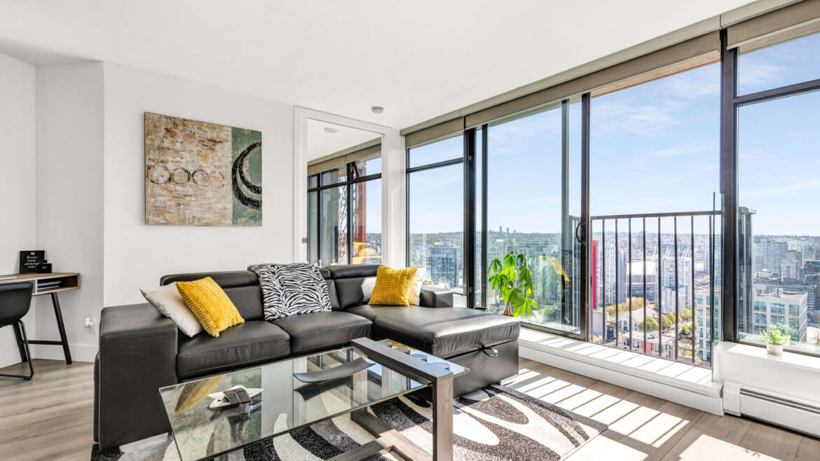 Luxury Sub penthouse